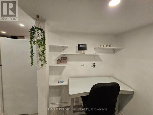 6593 Edenwood Drive, Mississauga, ON - Indoor