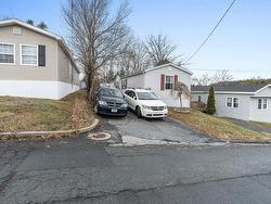 30 Stanley Street  Sackville, NS B4E 1E9