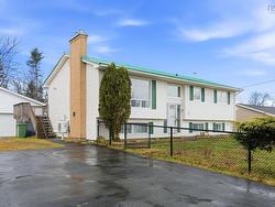 35 Maple Drive  Timberlea, NS B3T 1C2