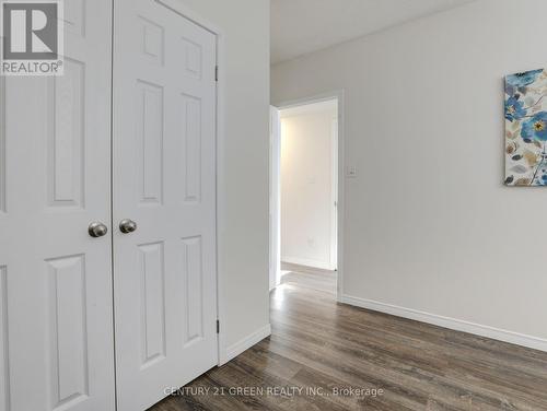 23G - 1989 Ottawa Street S, Kitchener, ON - Indoor Photo Showing Other Room