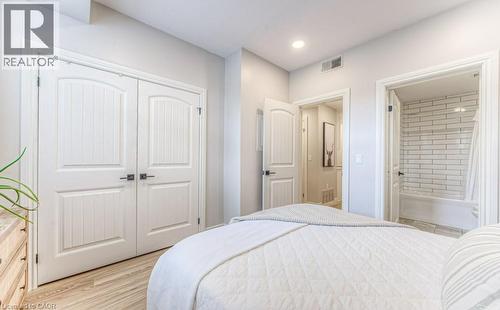 112 Union Street E Unit# A103, Waterloo, ON - Indoor Photo Showing Bedroom