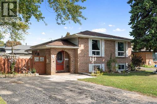 1 Lucy CRESCENT  Leamington, ON N8H 4S4