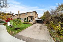44 ATHENIA COURT  Toronto, ON M1E 2C1