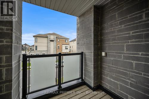 229 Vermont Avenue, Newmarket, ON - Outdoor With Exterior