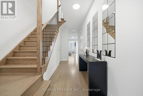 229 Vermont Avenue, Newmarket, ON - Indoor Photo Showing Other Room