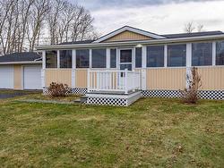 5918 Little Harbour Road  Kings Head, NS B2H 5C4