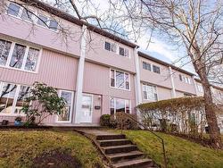 34 Limerick Road  Halifax, NS B3P 2E2