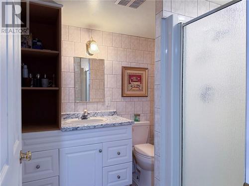 107 Copper Street, Greater Sudbury, ON - Indoor Photo Showing Bathroom