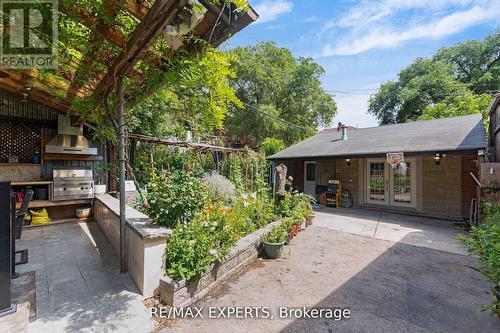 19 Kenora Crescent, Toronto, ON - Outdoor