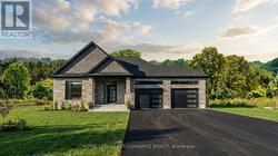 1616 OXBRIDGE DRIVE  Cornwall, ON K6J 5V3