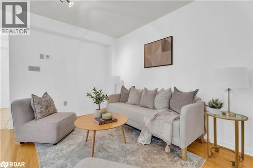 69 Lonestar Crescent, Brampton, ON - Indoor Photo Showing Living Room