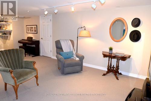 300 Wellington Street, Kingston (East Of Sir John A. Blvd), ON - Indoor