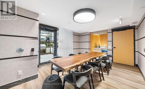 3507 - 327 King Street W, Toronto, ON - Indoor