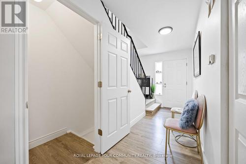 22 Porterfield Crescent, Markham, ON - Indoor Photo Showing Other Room