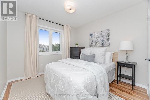 33 Harrop Avenue, Halton Hills, ON - Indoor Photo Showing Bedroom