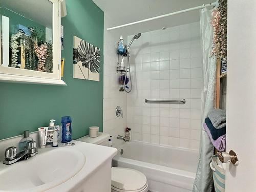 Salle de bains - 523Z  - 531Z Rue King E., Sherbrooke (Fleurimont), QC - Indoor Photo Showing Bathroom