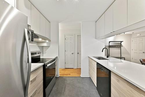 Kitchen - 1482 Rue Montcalm, Montréal (Ville-Marie), QC - Indoor Photo Showing Kitchen