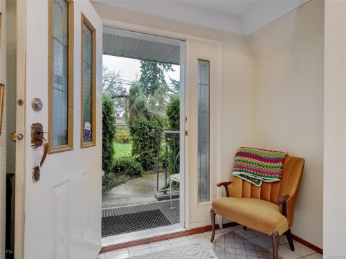 4231 Interurban Rd, Saanich, BC 