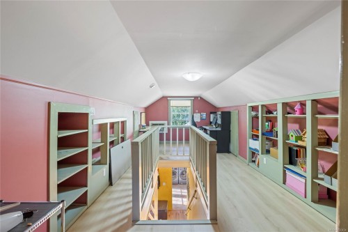 2687 Jingle Pot Rd, Nanaimo, BC 