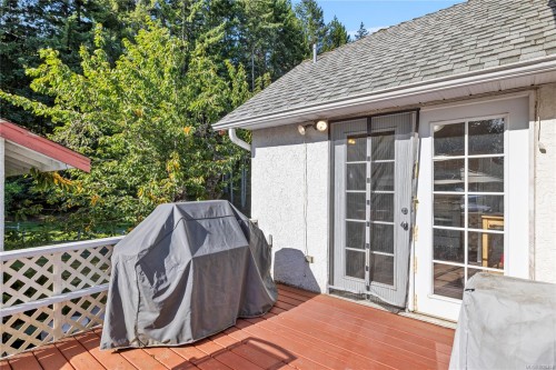 2687 Jingle Pot Rd, Nanaimo, BC 