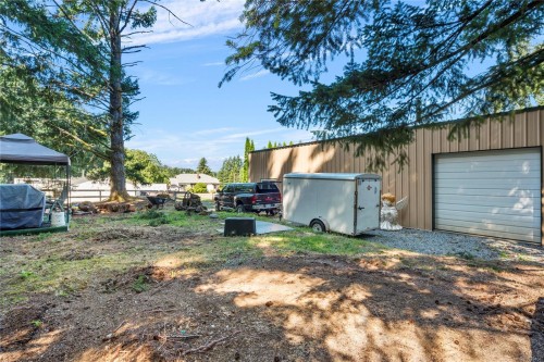 2687 Jingle Pot Rd, Nanaimo, BC 