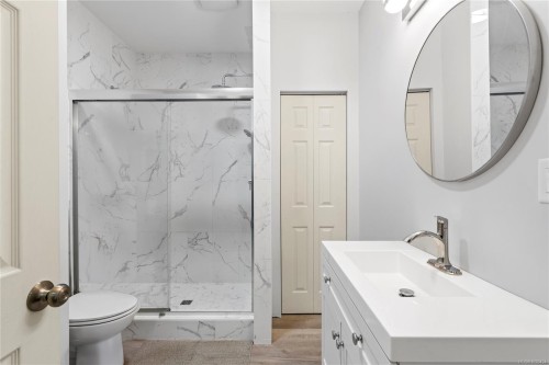 2687 Jingle Pot Rd, Nanaimo, BC 