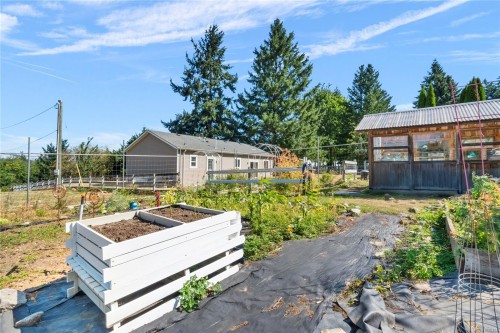 2687 Jingle Pot Rd, Nanaimo, BC 