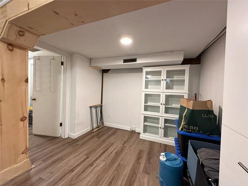 520 Cummings Road, Kimberley, BC - Indoor