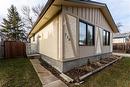 259 Carriage Rd, Winnipeg, MB 