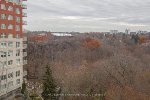 402-18 Concorde Place, Toronto, ON - Outdoor With View
