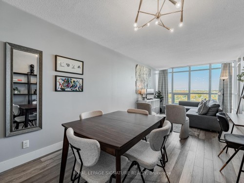 1817-185 Legion Road N, Toronto, ON - Indoor Photo Showing Other Room