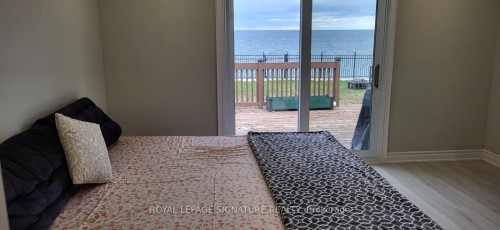80 Seabreeze Crescent, Hamilton, ON - Indoor Photo Showing Bedroom