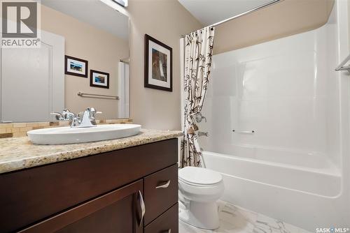 2522 Broderick Road, Regina, SK - Indoor Photo Showing Bathroom