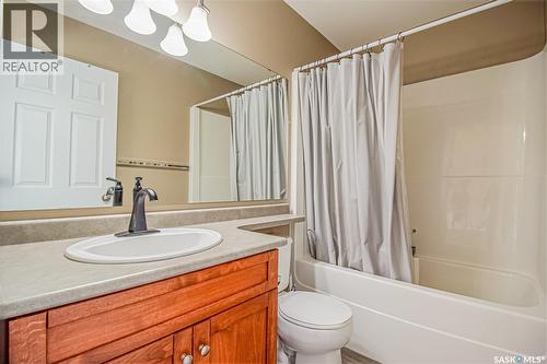 121 410 Stensrud Road, Saskatoon, SK - Indoor Photo Showing Bathroom