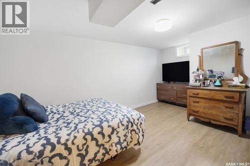5 John East Avenue, Saskatoon, SK - Indoor Photo Showing Bedroom