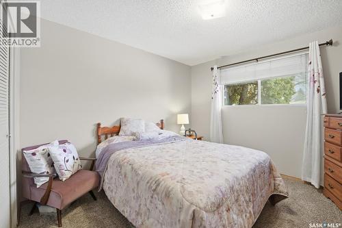 5 John East Avenue, Saskatoon, SK - Indoor Photo Showing Bedroom