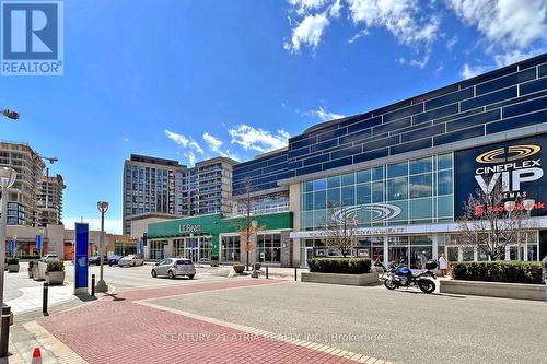 103 - 85 The Donway W, Toronto, ON - Outdoor