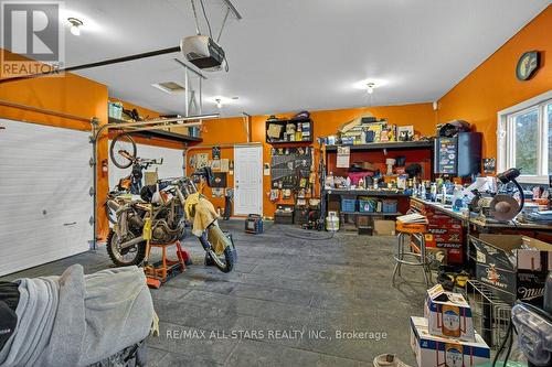 11 Grandview Drive, Kawartha Lakes (Omemee), ON - Indoor Photo Showing Garage