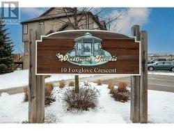 12 - 10 FOXGLOVE CRESCENT  Kitchener, ON N2E 0E1