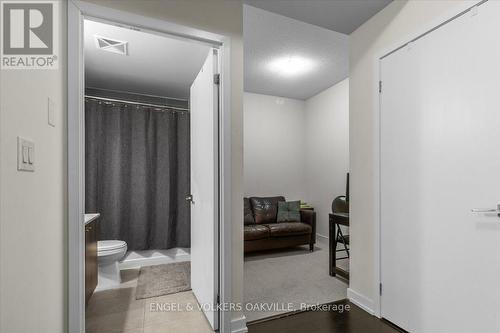 1105 - 510 Curran Place, Mississauga, ON - Indoor Photo Showing Bathroom