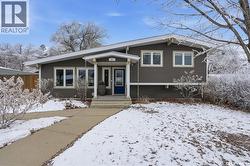 91 Lindsay DRIVE  Saskatoon, SK S7H 3E4