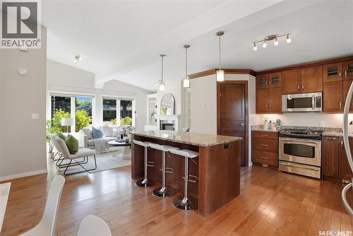 91 Lindsay Drive, Saskatoon, SK - Indoor Photo Showing Kitchen With Upgraded Kitchen