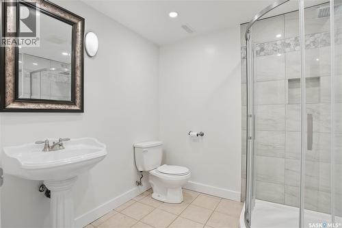 91 Lindsay Drive, Saskatoon, SK - Indoor Photo Showing Bathroom