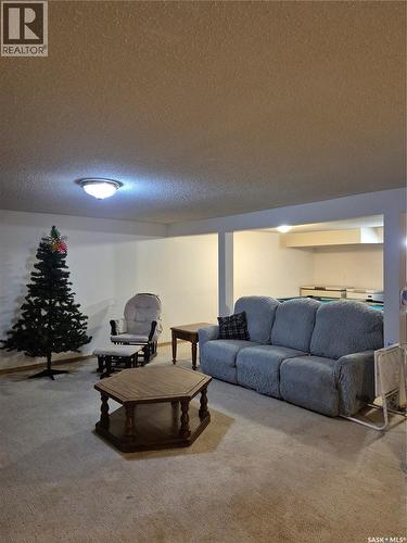 1809 Third Street, Estevan, SK - Indoor Photo Showing Living Room