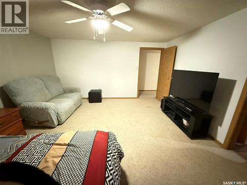 1809 Third Street, Estevan, SK - Indoor