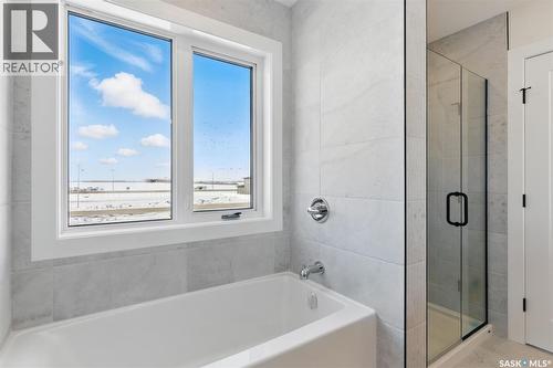 218 Veterans Drive, Warman, SK - Indoor Photo Showing Bathroom