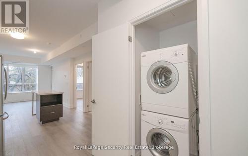 328 - 399 Spring Garden Avenue, Toronto, ON - Indoor Photo Showing Laundry Room