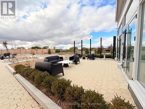 409 - 10 All Nations Drive, Brampton, ON - Outdoor