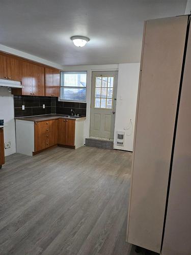 Kitchen - 2-10842 Av. Armand-Lavergne, Montréal (Montréal-Nord), QC - Indoor Photo Showing Kitchen