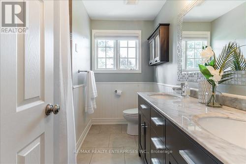 1424 Indian Road, Mississauga, ON - Indoor Photo Showing Bathroom